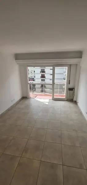 Departamento de 2 ambientes en venta en Área Centro