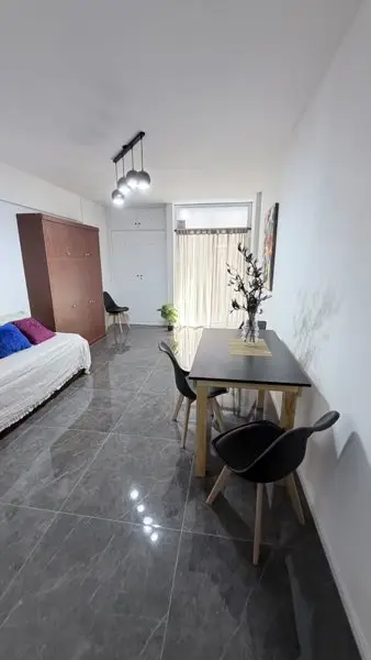 Departamento de 1 ambiente en venta en Güemes