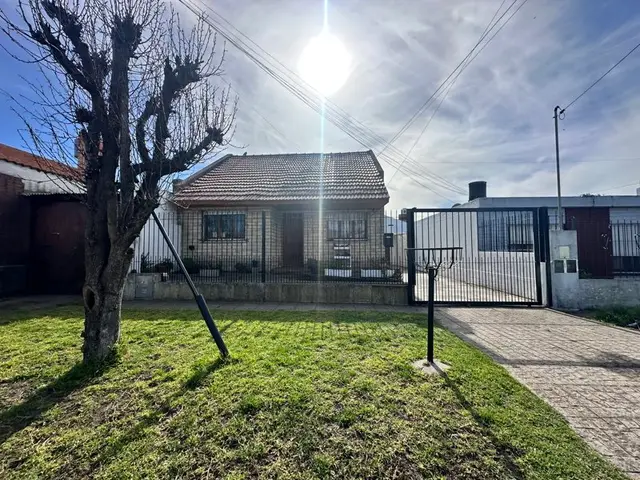 Casa de 4 ambientes en venta en El Progreso