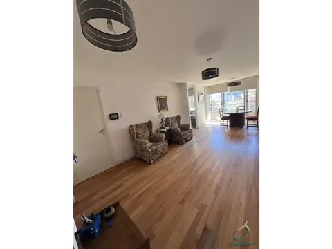 Departamento de 3 ambientes en venta en Área Centro