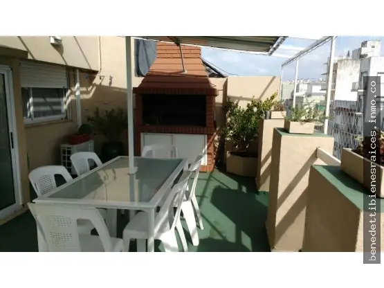 Departamento de 4 ambientes en venta en Centro