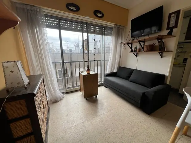 Departamento de 1 ambiente en venta en Plaza Colón