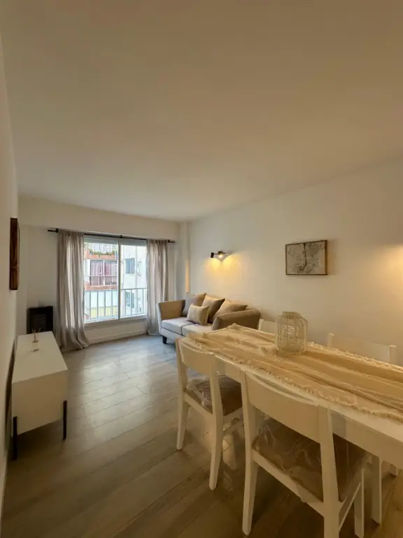 Departamento de 2 ambientes en venta en Centro