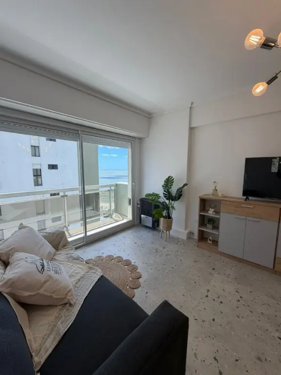 Departamento de 2 ambientes en venta en Centro