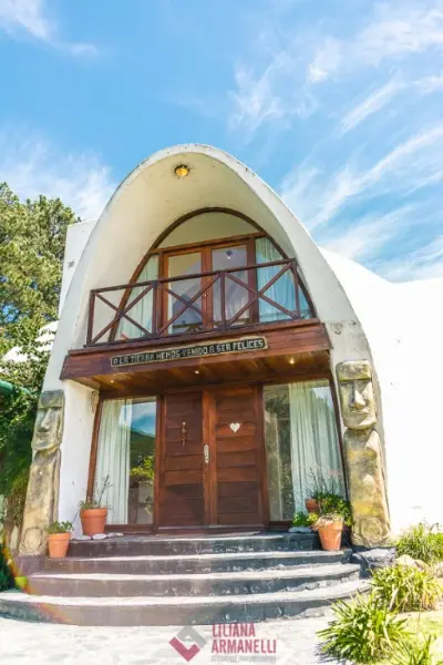 Casa de 3 ambientes en venta en LA GLORIA DE LA PEREGRINA