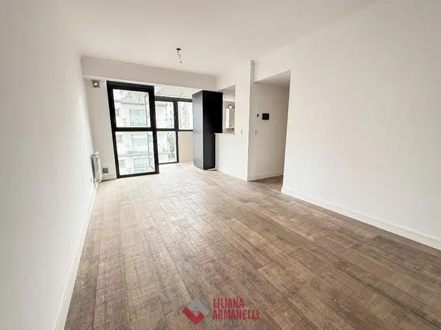 Departamento de 3 ambientes en venta en Centro
