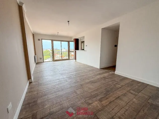 Departamento de 3 ambientes en venta en Centro