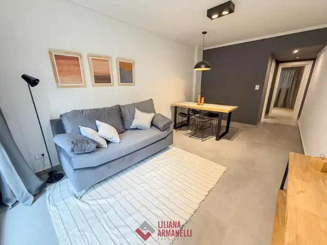 Departamento de 2 ambientes en venta en Centro