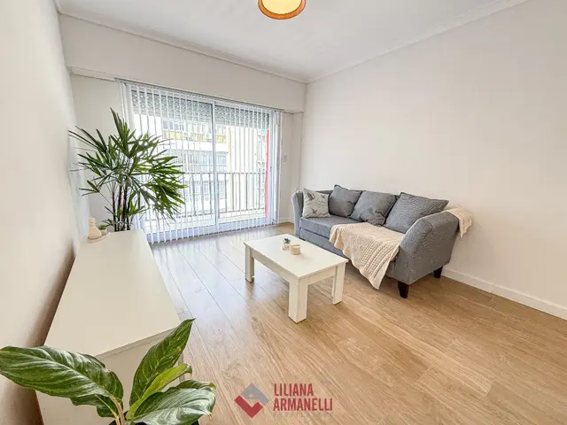 Departamento de 3 ambientes en venta en Centro