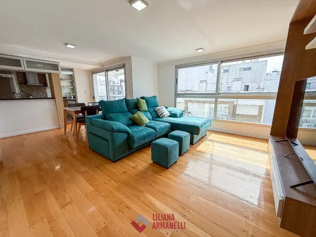 Departamento de 3 ambientes en venta en Centro