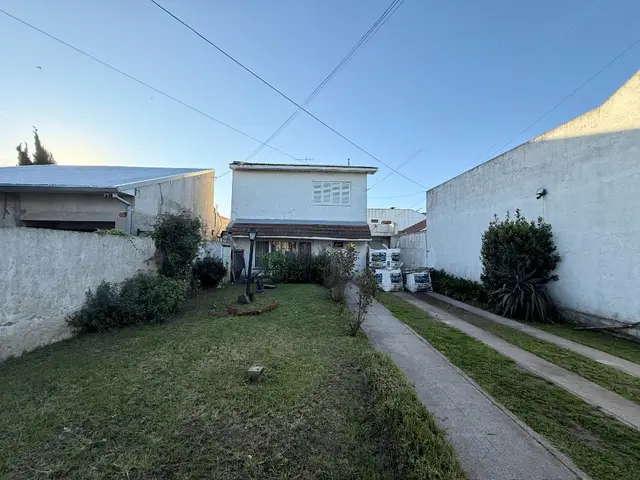 Casa de 4 ambientes en venta en PERALTA RAMOS OESTE