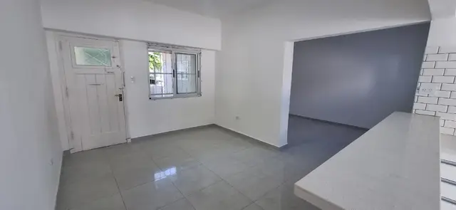Casa de 3 ambientes en venta en PARQUE LURO