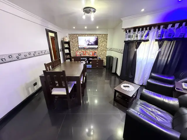 Departamento de 4 ambientes en venta en LAS LILAS