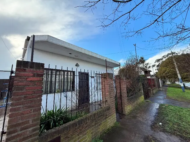 Casa de 3 ambientes en venta en Centro
