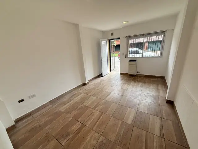 PH de 2 ambientes en alquiler en RIVADAVIA BERNARDINO