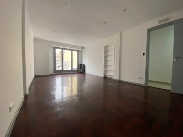 Departamento de 3 ambientes en venta en Centro