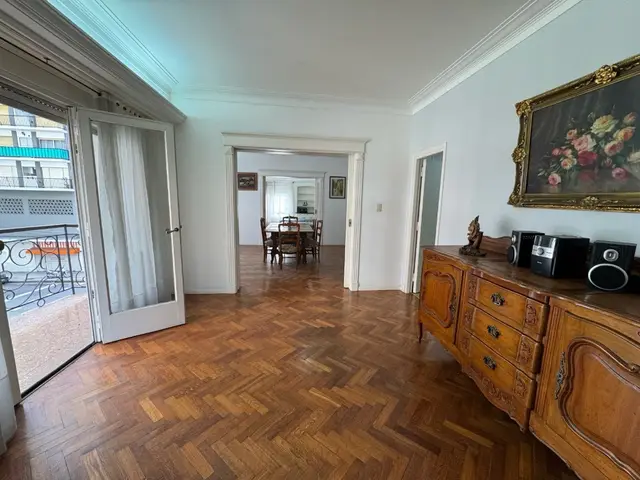 Departamento de 4 ambientes en venta en Centro