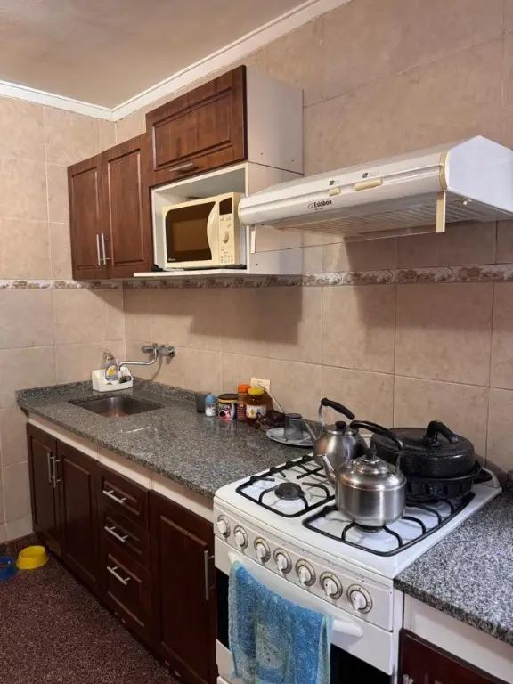 Casa de 3 ambientes en venta en ROLDAN BELISARIO