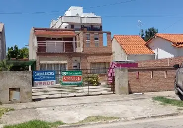 Casa de 4 ambientes en venta en PUNTA MOGOTES