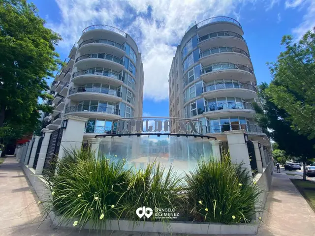 Departamento de 3 ambientes en venta en PARQUE INDEPENDENCIA