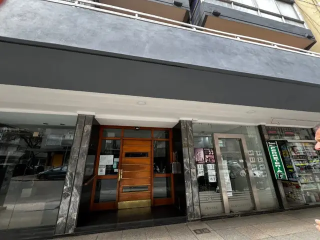 Departamento de 2 ambientes en venta en Centro