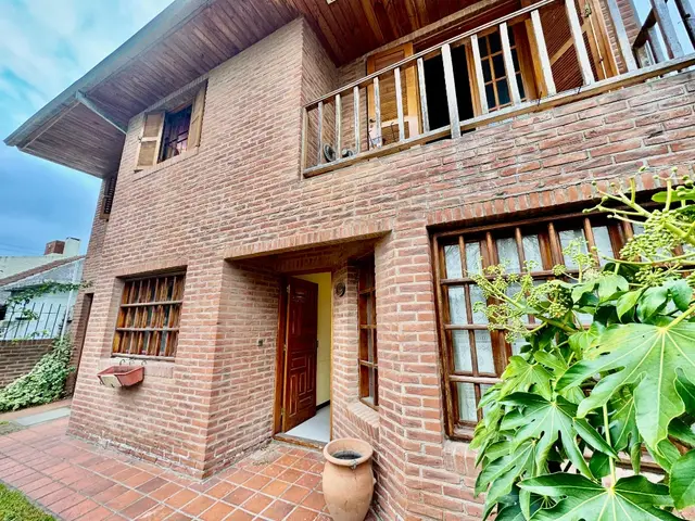 Casa de 5 ambientes en venta en ESTRADA JOSE MANUEL