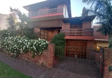 Casa de 5 ambientes en venta en PUNTA MOGOTES