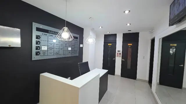Local de 2 ambientes en venta en Centro