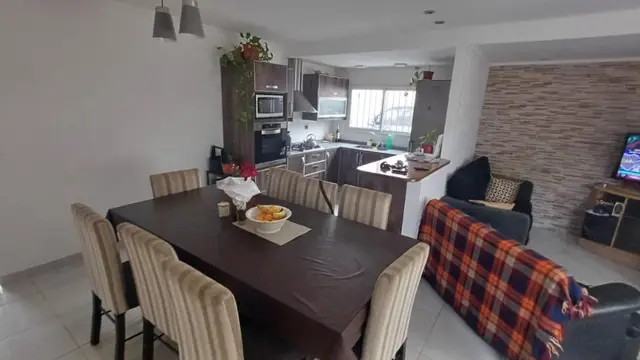 Casa de 5 ambientes en venta en MALVINAS ARGENTINAS
