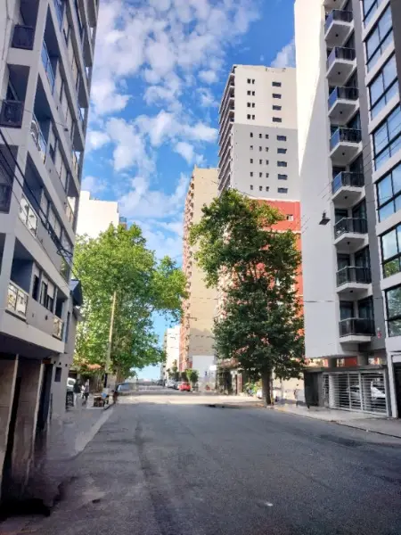 Departamento de 3 ambientes en venta en LA PERLA