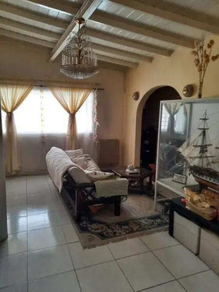 Casa de 3 ambientes en venta en LA FLORIDA