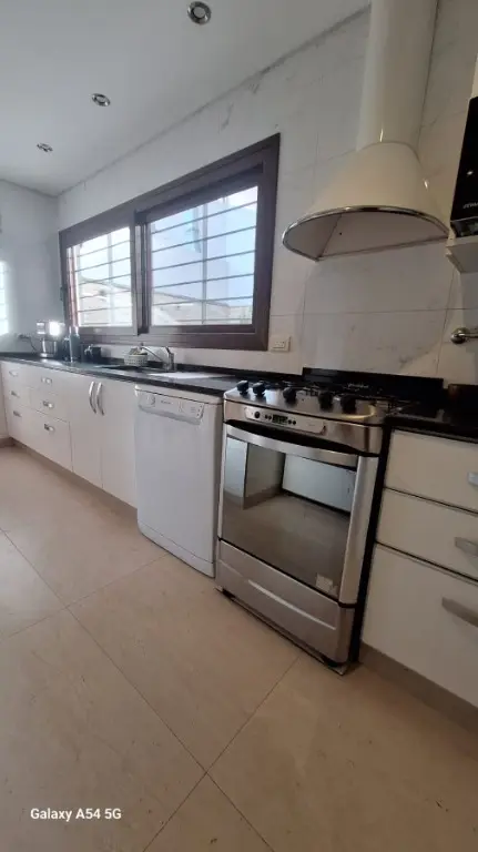 Casa de 4 ambientes en venta en Centro