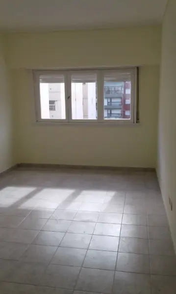 Departamento de 2 ambientes en alquiler en Centro