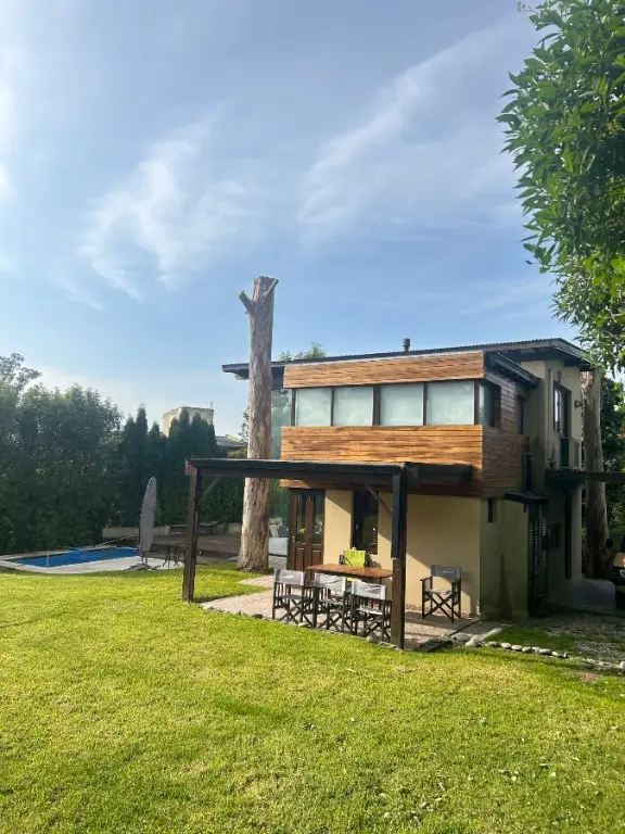Casa de 2 ambientes en venta en SIERRA DE LOS PADRES