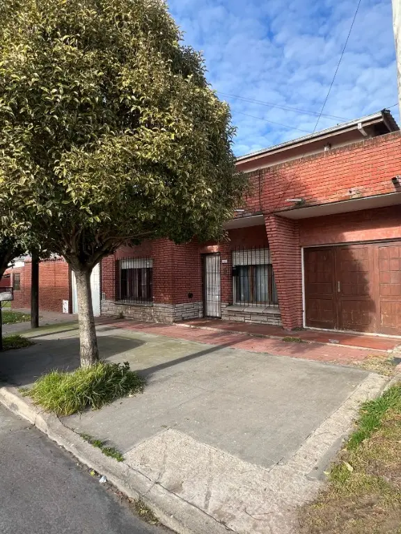Casa en venta en VILLA LOURDES