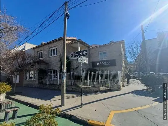 Casa de 4 ambientes en venta en Centro