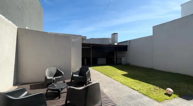 Casa de 3 ambientes en venta en LOS ANDES