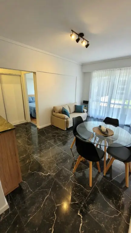 Departamento de 2 ambientes en venta en Centro