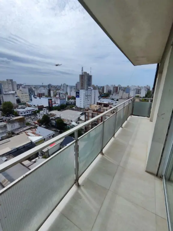 Departamento de 4 ambientes en venta en Centro
