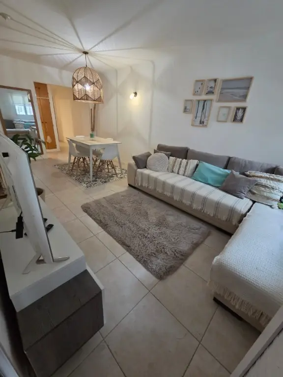 Departamento de 2 ambientes en venta en LA PERLA