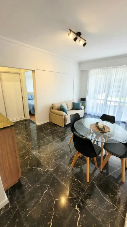 Departamento de 2 ambientes en venta en Centro