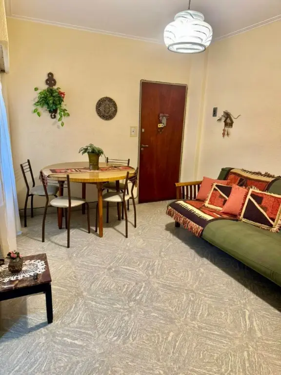 Departamento de 2 ambientes en venta en Centro