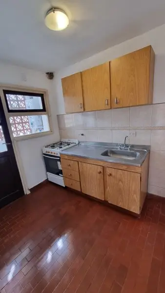 Departamento de 3 ambientes en venta en Caisamar