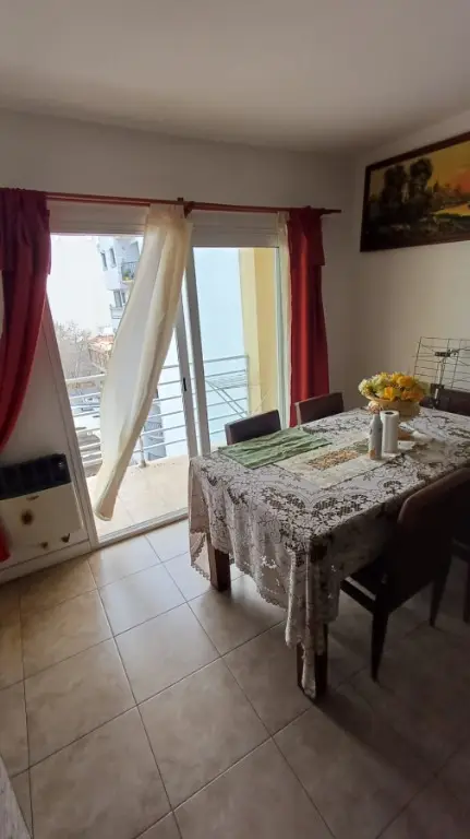 Departamento de 2 ambientes en venta en LA PERLA