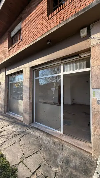 Local de 1 ambiente en alquiler en LOS PINARES