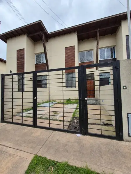 PH de 3 ambientes en venta en Villa Primera