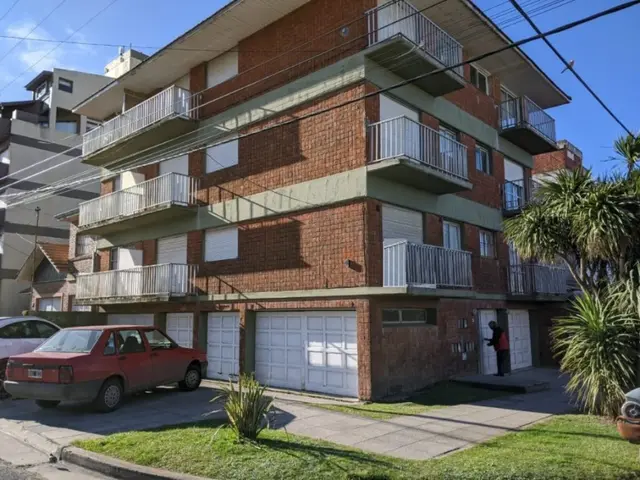Departamento de 3 ambientes en venta en PUNTA MOGOTES