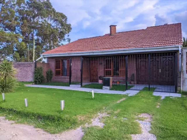 Casa de 3 ambientes en venta en GENERAL SAN MARTIN