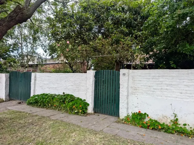 Casa de 3 ambientes en venta en JURAMENTO
