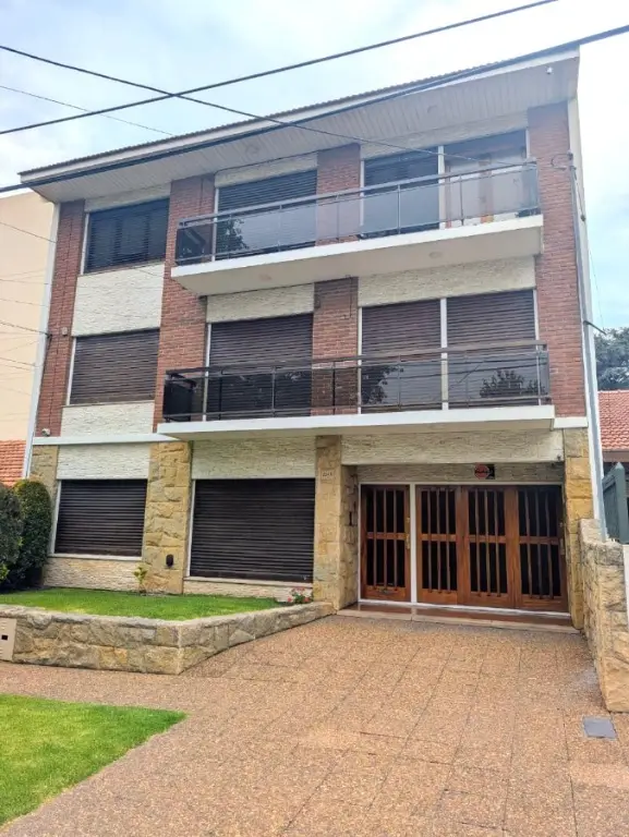 Departamento de 3 ambientes en venta en Punta Mogotes